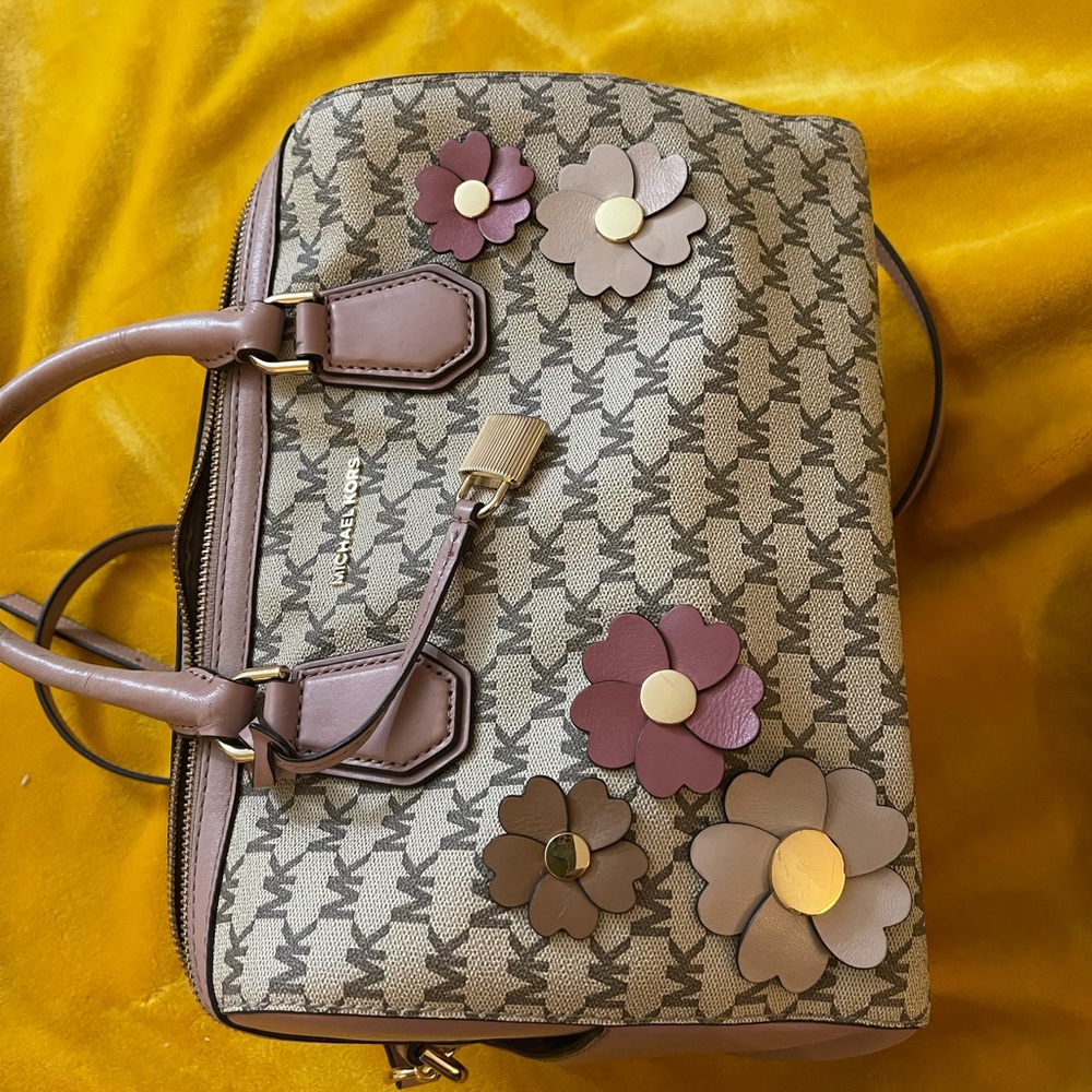 Rare Michael Kors purse!